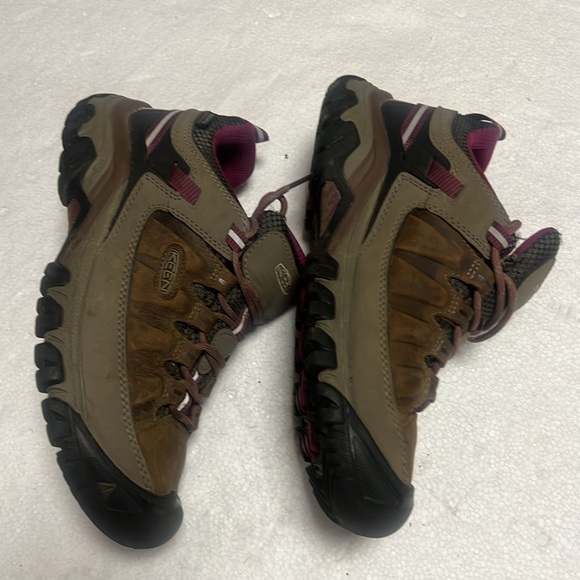 Keen targhee III Low height waterproof hiking boots shoe - Picture 8 of 13